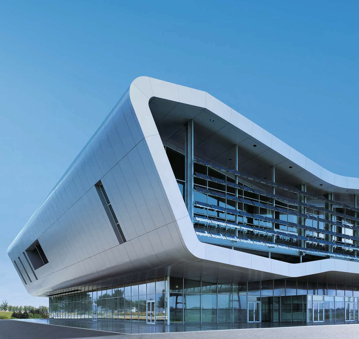 Metal facade cladding: aluminum